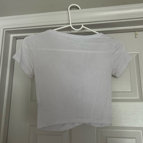 Women’s Top - Picture 4 of 4